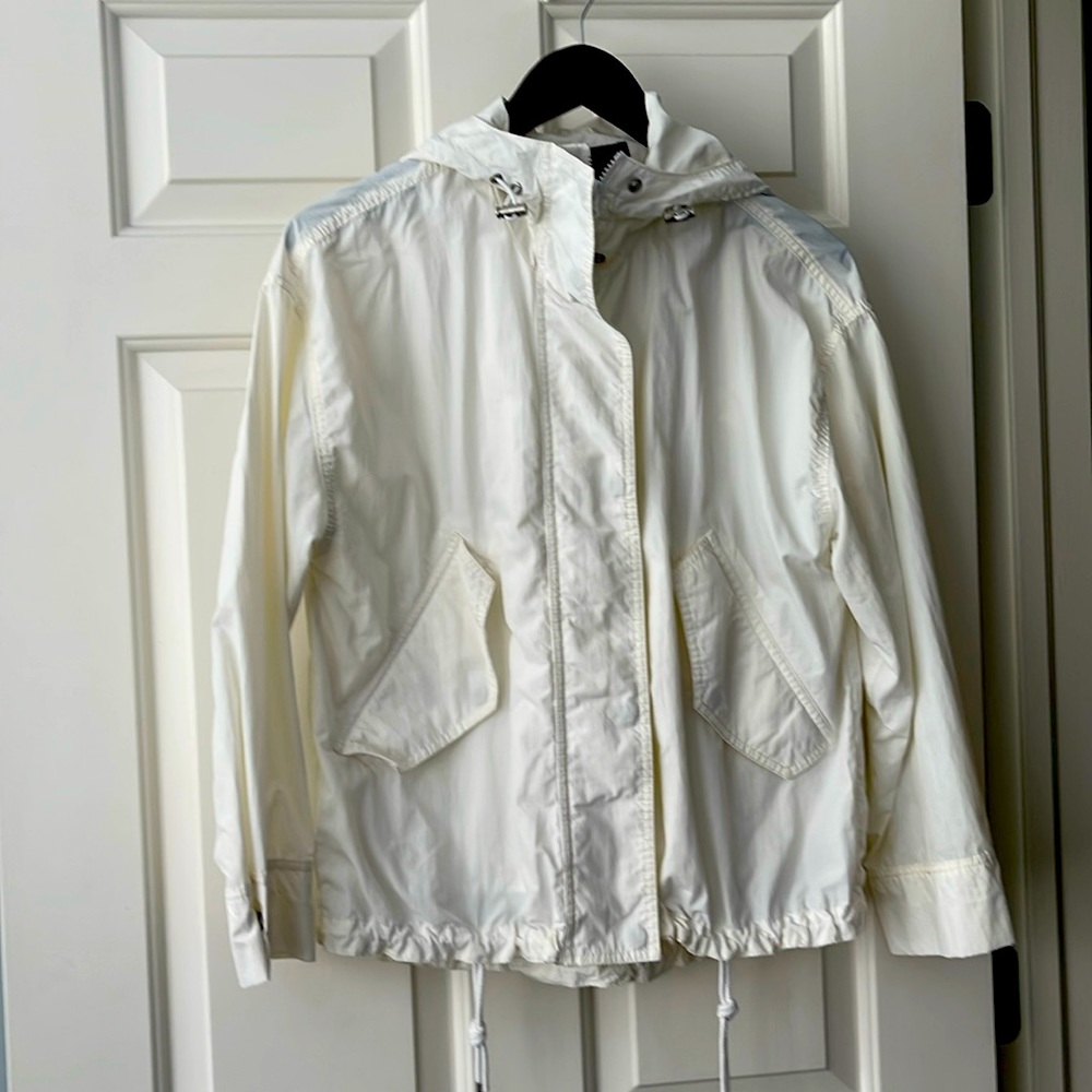 Ladies Banana Republic cream colored lightweight, spring jacket small